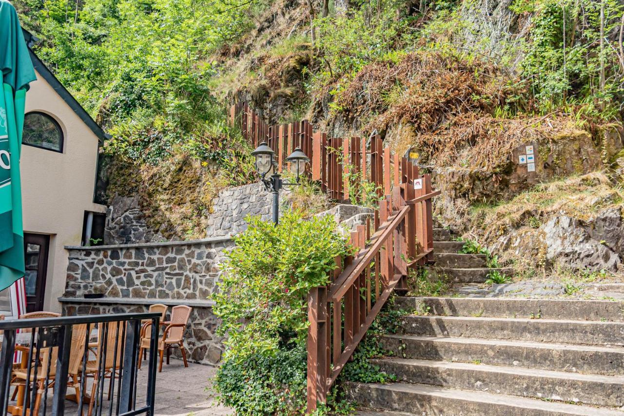 Hotel Le Postillon Esch-sur-Sure Exterior photo